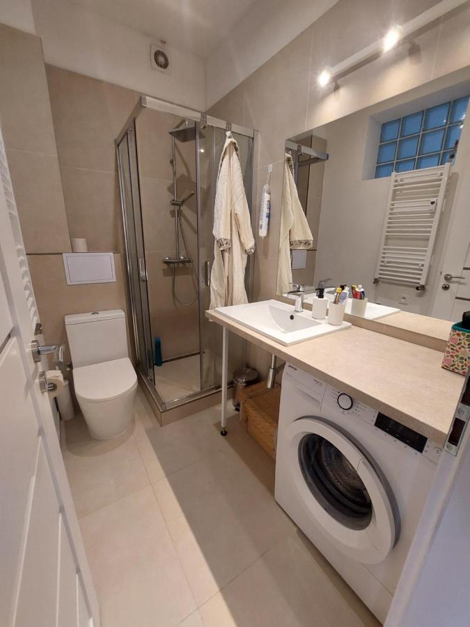Apartmán Utulny Apartman S Balkonom Bratislava Exteriér fotografie