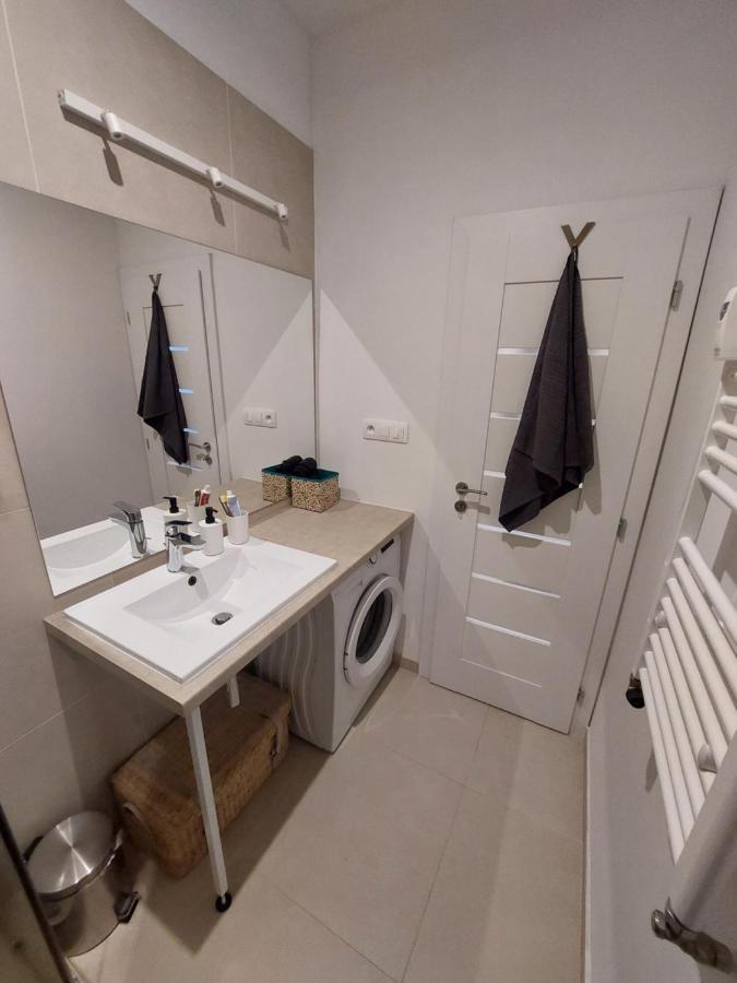 Apartmán Utulny Apartman S Balkonom Bratislava Exteriér fotografie